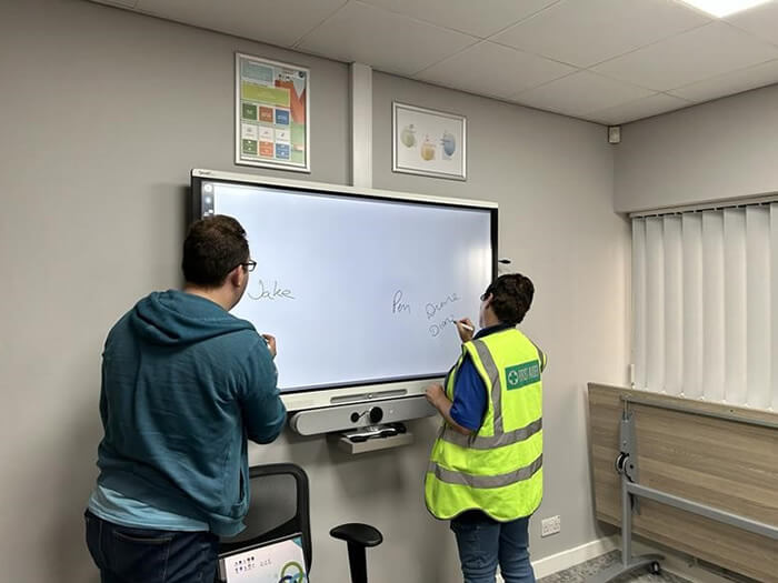 rapid-interactive-display3